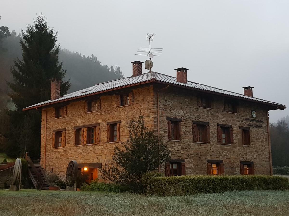 Agroturismo Iberreko Errota Múgica Exterior foto